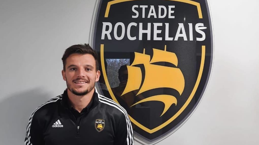 [👁️ DANS L’ŒIL DE]

Alors qu'il a déjà connu le Stade Rochelais, Pierre Popelin a fait son retour dans la Cité Maritime en 2021 ! Le rugby à 7, son avenir, il s'est confié et c'est à lire ici ! ⬇️📝
reportersincredules.wordpress.com/2022/06/05/dan…

#dansloeilde #Popelin #StadeRochelais #interview
