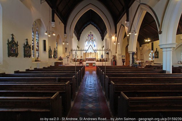 archbarking's tweet photo. Great to be with folk at @StAndrewRomford this morning and wonderful to hear some inspiring reflections this Pentecost. https://t.co/8ovH8A5wGj
