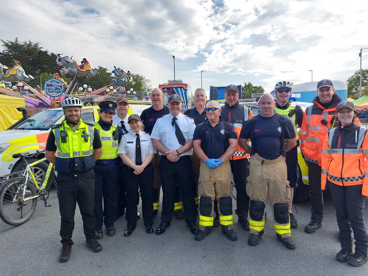Skerries Coast Guard joined local Balbriggan <a href="/GardaTraffic/">An Garda Síochána</a> &amp; <a href="/DubFireBrigade/">Dublin Fire Brigade</a> at the Balbriggan Summerfest on Quay Street yesterday. Promoting #BeSummerReady water safety awareness.