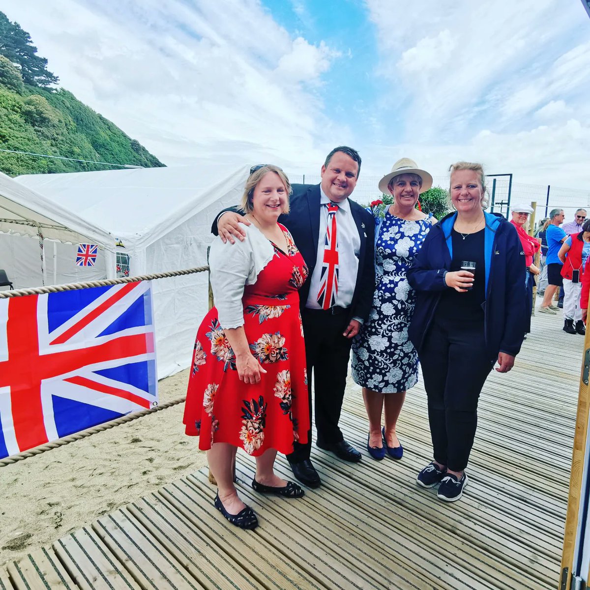JamesMustoe1's tweet photo. Today I attended #platinumjubilee parties in #Duporth #Pentewan #Mevagissey and #TregrehanMills - great to see so much community spirit on display throughout #Cornwall @BBCCornwall @piratefm https://t.co/sG9JtUfazL