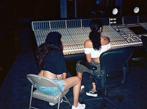 enchntedmix's tweet photo. Not Jesy Nelson speaking badly about Little Mix's songs when Jade and Leigh were the only ones working in the studio and then her own label won't let her release her first album because it's THAT bad 😭
Jade Thirlwall and Leigh-Anne Pinnock, you will always be the queens https://t.co/PUGCUF8JYq