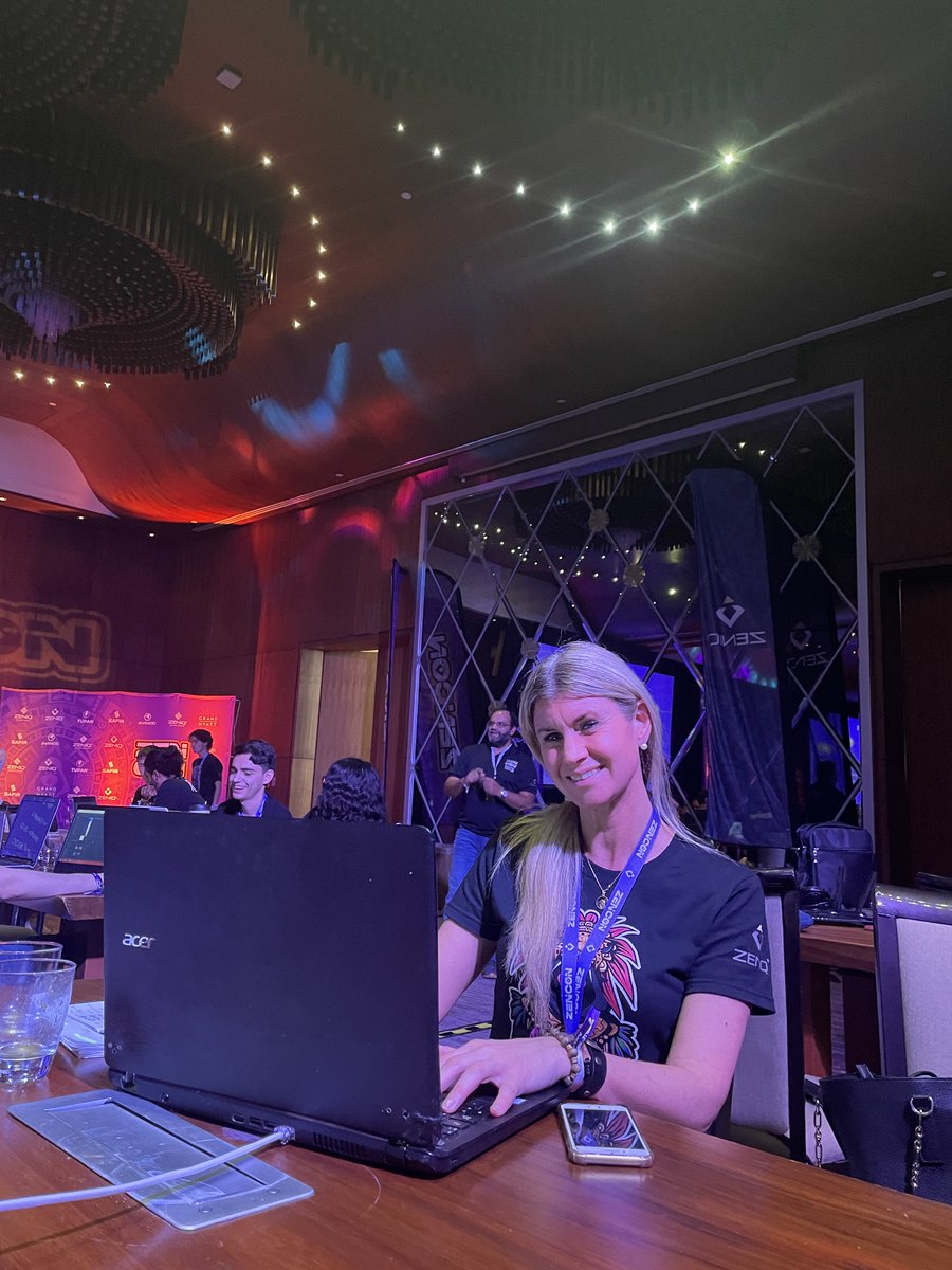Meet Lupe, one of our participants in Playa del Carmen, all the way from Argentina! 🇦🇷#ZENCON 
@Zeniq_tech
 
@ZenCon68