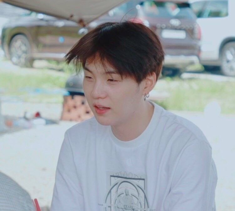 hourIysuga's tweet photo. https://t.co/CIaep0SET0