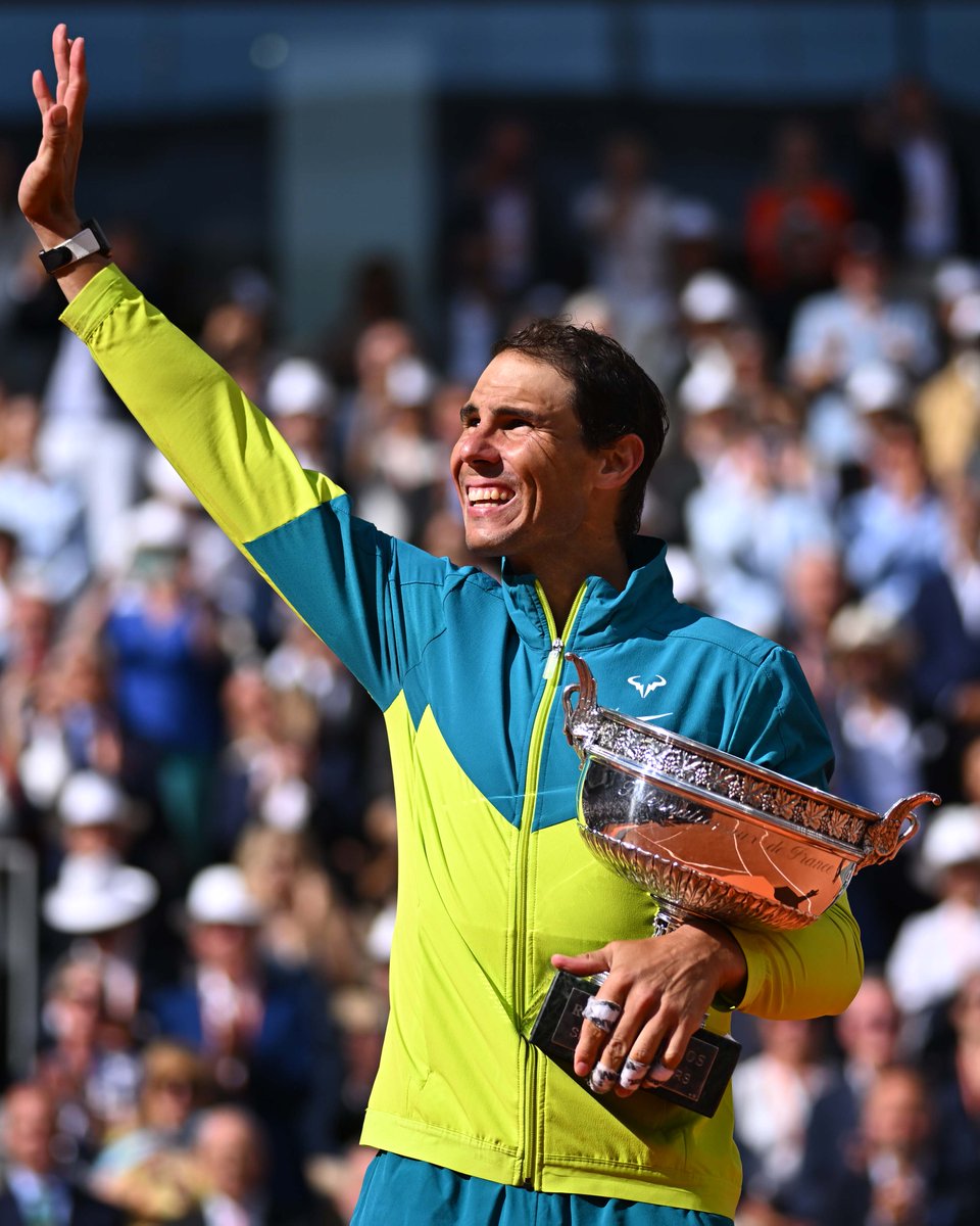 rolandgarros's tweet photo. Un peu plus dans la légende. 

👑 https://t.co/A1Pwmsasn9 https://t.co/6jsBXz08mb