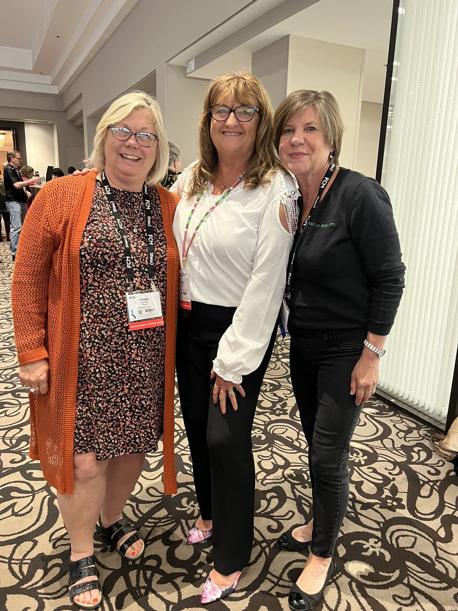 CountyMiddlesex's tweet photo. A huge congratulations to Middlesex County Councillor, Joanne Vanderheyden on her successful term as FCM President. Thank you for helping to bring Canadian municipalities together and championing Middlesex County along the way!
#middlesexstrong #middlesexcounty https://t.co/8oL6YYVSC9