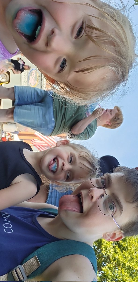 RubyOne60704042's tweet image. 