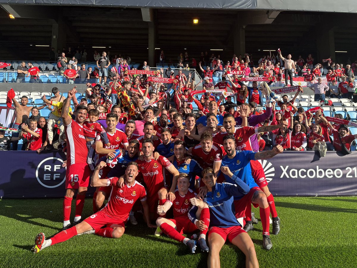 NASTICTARRAGONA's tweet photo. 🤜🏼GIMNÀSTIC DE TARRAGONA🤛🏼 https://t.co/8os1TaJ15R