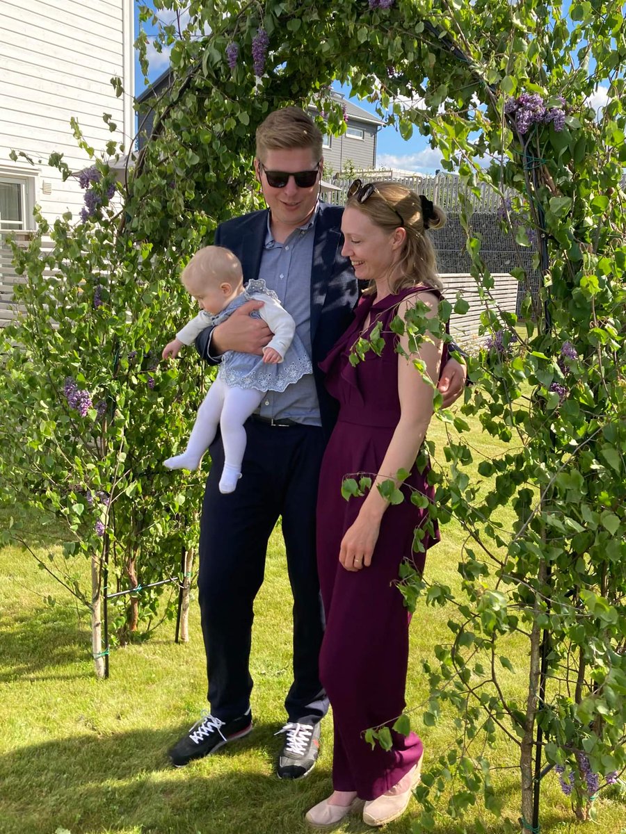 _DanielBrandon's tweet image. Fantastisk dag igår, namngivning för vår Iris! Tack!