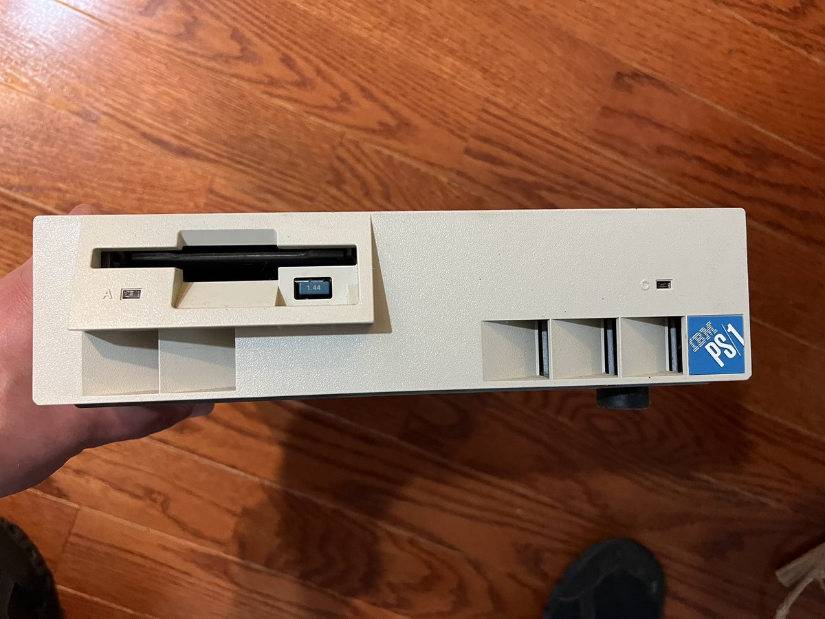 Shaggy_SQL's tweet image. Found my first computer cleaning today