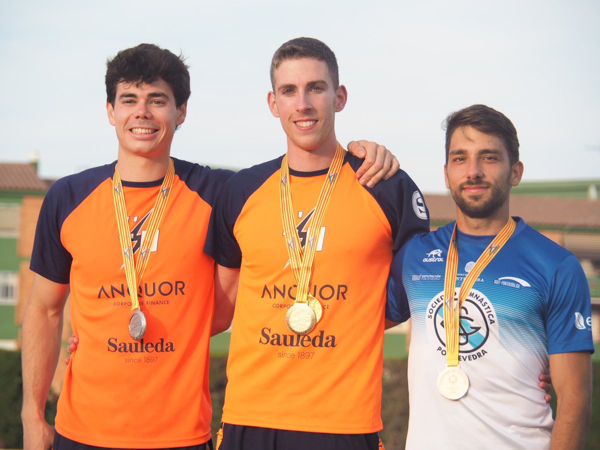 😱😱😱😱😱😱

DOBLET als 400 tanques de l’Absolut

Javi Lorente nou CAMPIÓ de Catalunya amb 51.52s 🥇

Joan Moreno 🥈 sots-campió amb 51.68

Sou L’Hòstia! 🔶🔷