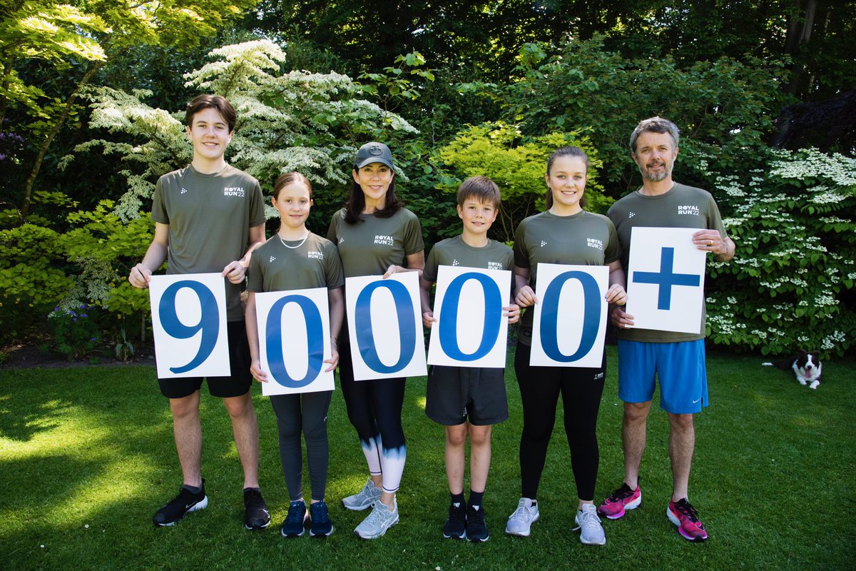 Mere end 90.000 deltagere ved årets #RoyalRun 💙 Vi ses i morgen til årets royale motionsfest!

©️Kongehuset