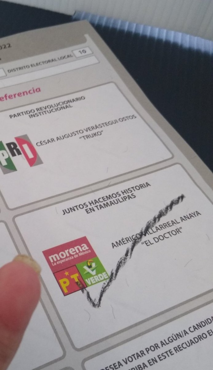 JorgeRa49069751's tweet image. EL PRIN CON BOTOX
MORENA CON VOTOS.