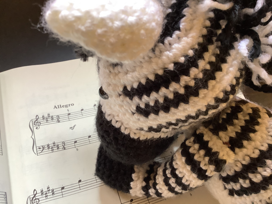 What key was this again?  Better get out my Noteful app and brush up on key signatures....

Learn how to build a strong musical foundation at noteful.net 

#dailytheorychallenge #readmusic #benoteful #noteful #notefulapp #dailyintervalchallenge #intervalqu...