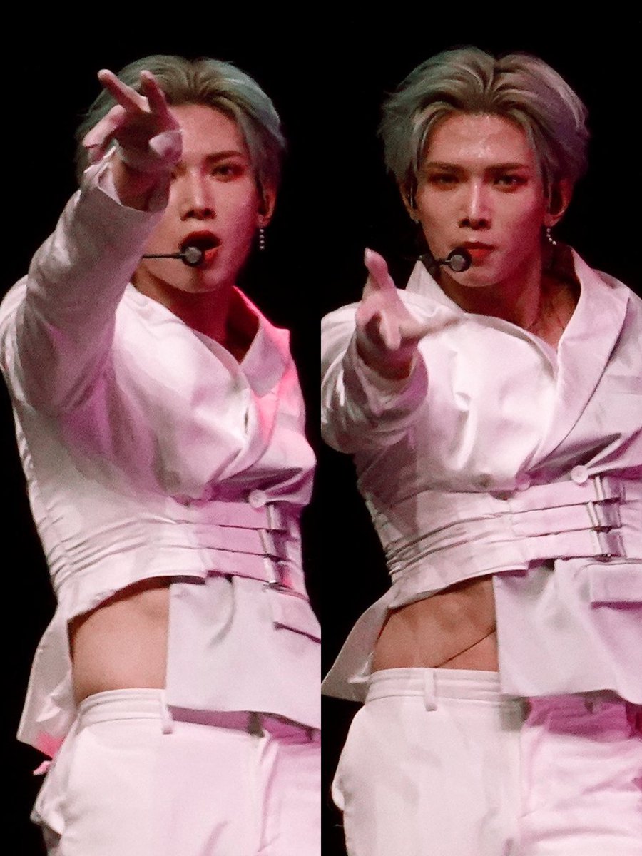 kangyspics's tweet photo. everywhere is dark but yeosang is a sun https://t.co/0eQUSlcvOB