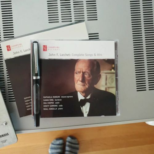 ClassicalCritic's tweet photo. #morninglistening to #JohnFLarchet #Songs &amp; Airs w/ @NialKinsella, #GavanRing, #RaphaelaMangan et al. on @ChampsHill

Amazon: https://t.co/KIzPkuY72P

♡ Gorgeous @surprisedbeauty music! ♡

#classicalCDcollection #classicalMusic #classicalMusicCollec… https://t.co/OYK7AWgu42 https://t.co/qbZMAGWDP8