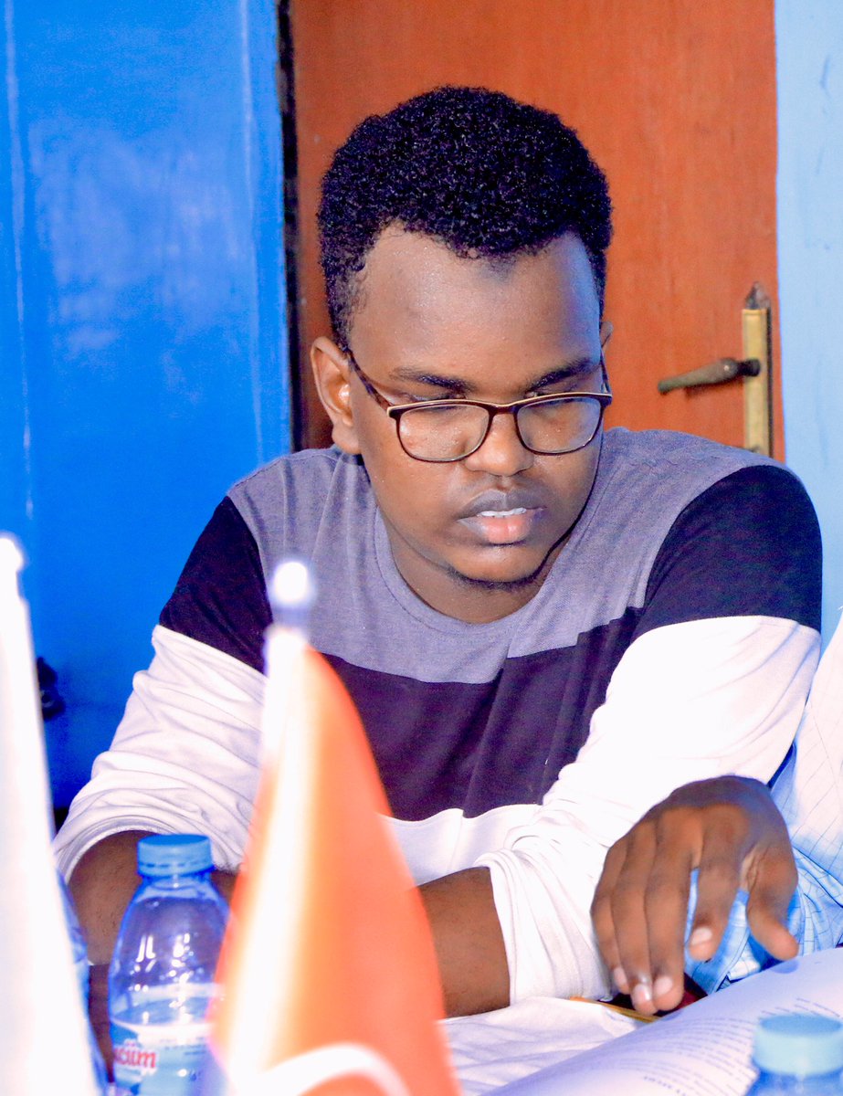 Adaxyare2012's tweet photo. Noloshu waxay qurux badnaaneysa marka aan Allah uga mahad celino waxa uu nasiiyey, waxa aan haysano iyo waxa uu nasiin doono. 

Alxamdulilah❤️ https://t.co/3O7XeN983T