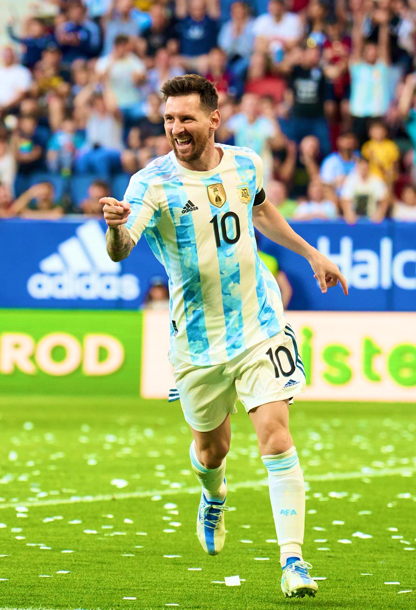 ÚNICO Y NUESTRO. LIONEL ANDRÉS MESSI 💙