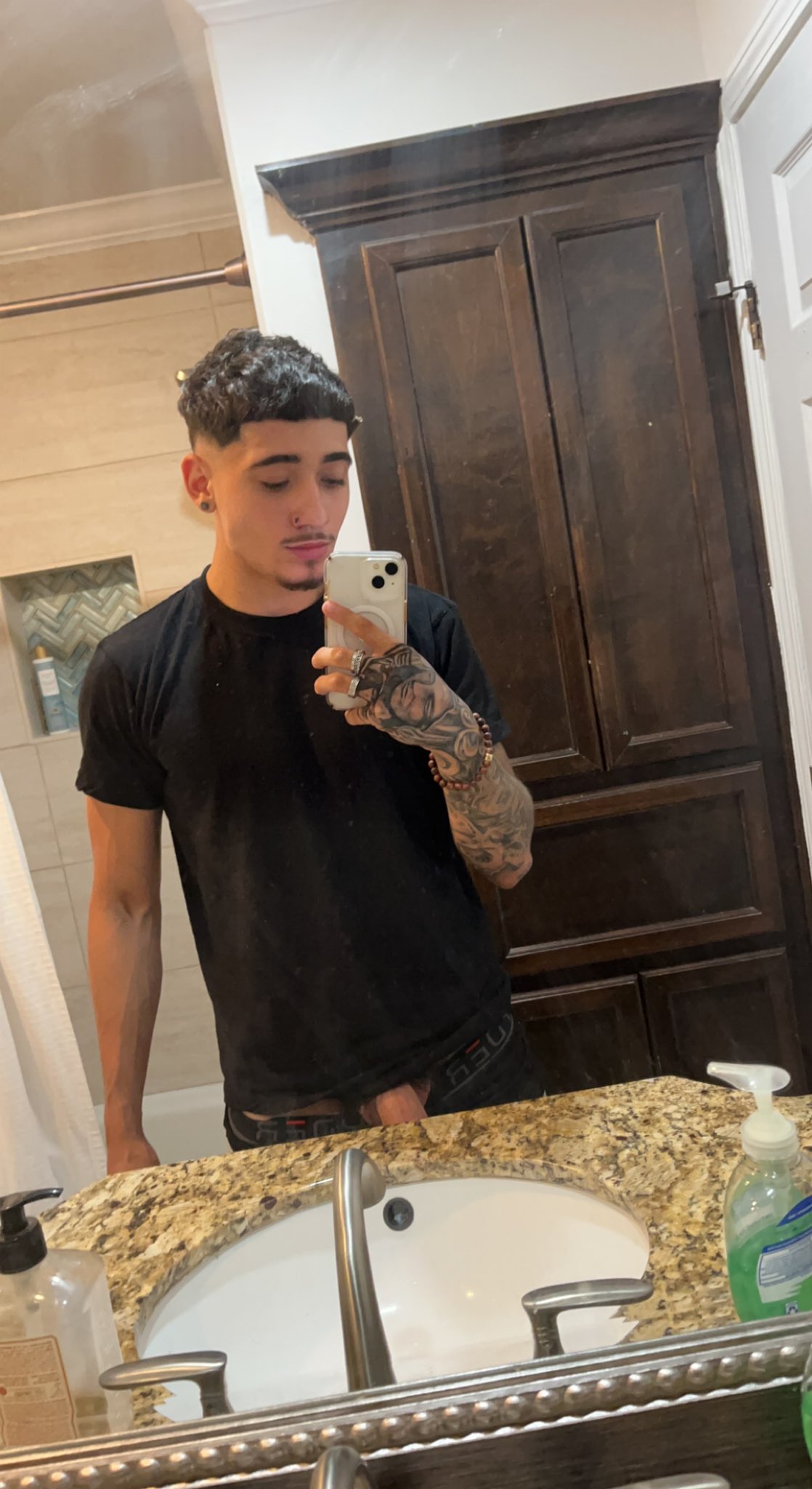 Strip4Jon 🌟 .06 on Twitter: "damn, it came outta my sweats. https://t.co/HcDO6umBBb" / Twitter