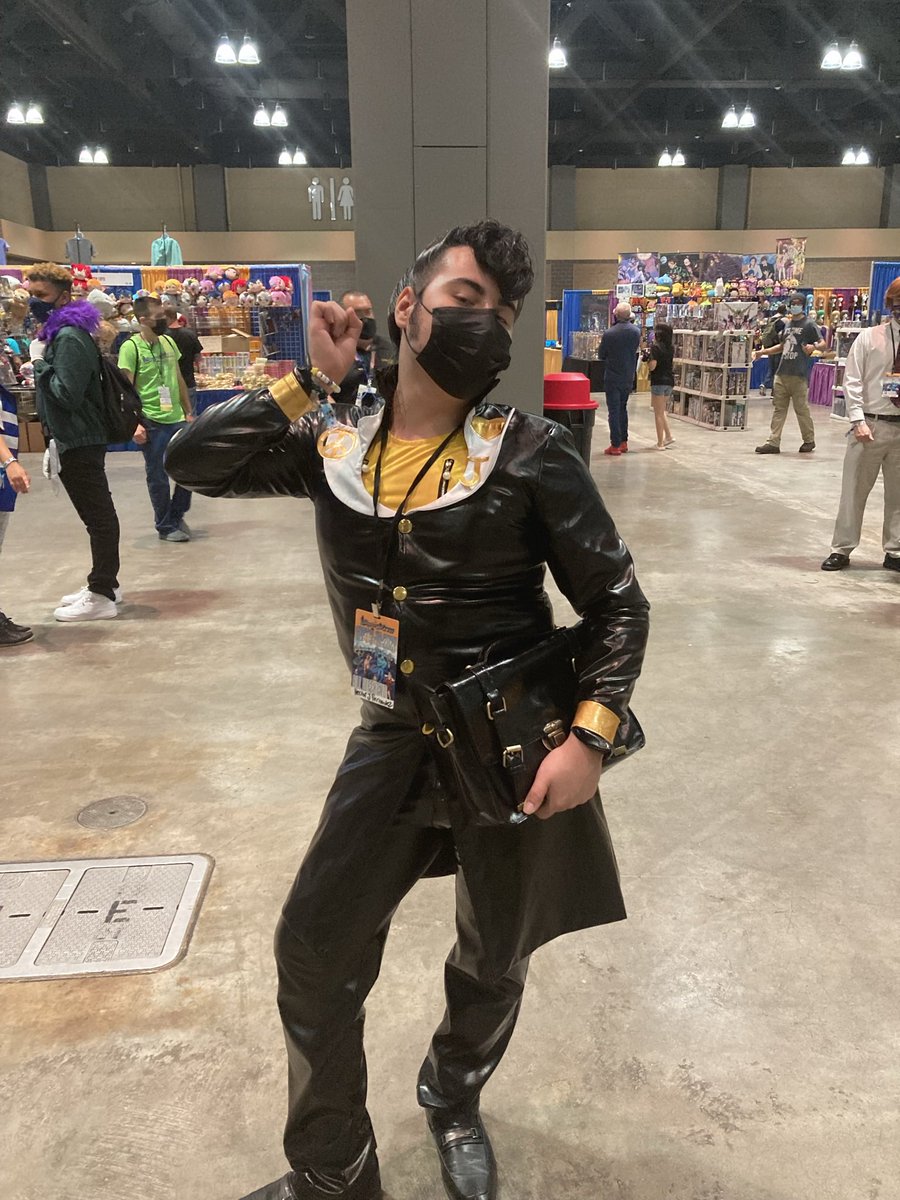 PhantomRuby165's tweet image. Today I’m gonna be showing my top 10 cosplays I’ve seen when I was at connecticon 2021 #cosplay #top10 #connection