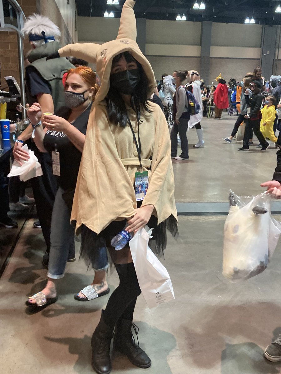 PhantomRuby165's tweet image. Today I’m gonna be showing my top 10 cosplays I’ve seen when I was at connecticon 2021 #cosplay #top10 #connection