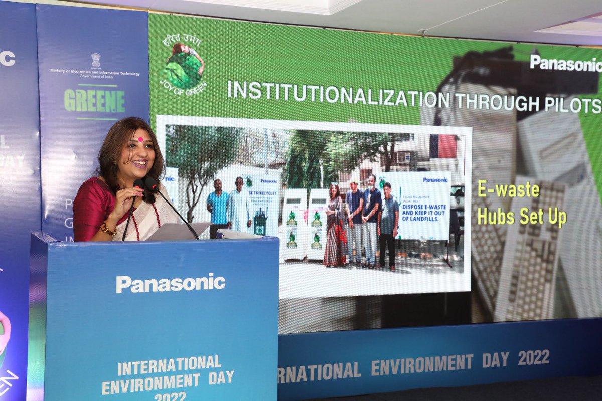 ritug054's tweet photo. Glad to extend the family of #HaritUmang at #Panasonic and felicitate the proud Green ambassadors on #WorldEnvironmentDay creating culture of #sustainability https://t.co/phPUdEgE8P