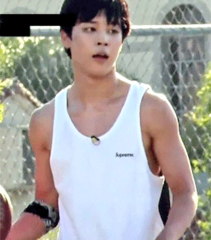 RisingJimin's tweet photo. #Jimin Inspired 🐦Tweet🐦 of the Day!
Jimin shows up ready for any occasion and I show up -
Proud ♥️
Inspired💡
In awe😱
Respect 🙏
Crushing😌
Curious🤔
Excited🤗
Happy☺️
Mesmerized😍
A man that arouses so many positive emotions must be cherished &amp; loved completely!
#CherishJM💜 https://t.co/hHj6lhrCF3