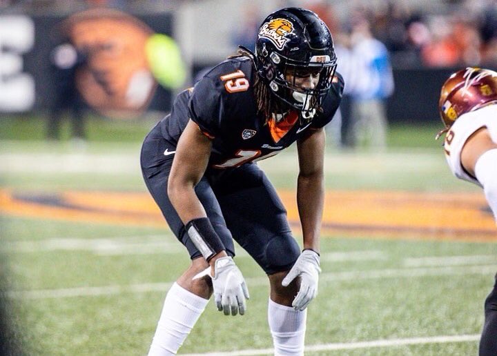 cynai_thomas's tweet photo. After a great Oregon State camp I am blessed to receive my first Division 1 offer from Oregon State University @kefenseh @Coach_Smith @BeaverFootball @Coach_James_CA @SkylerThomas03 @Radio_baller5 https://t.co/H3GVxtZxfG
