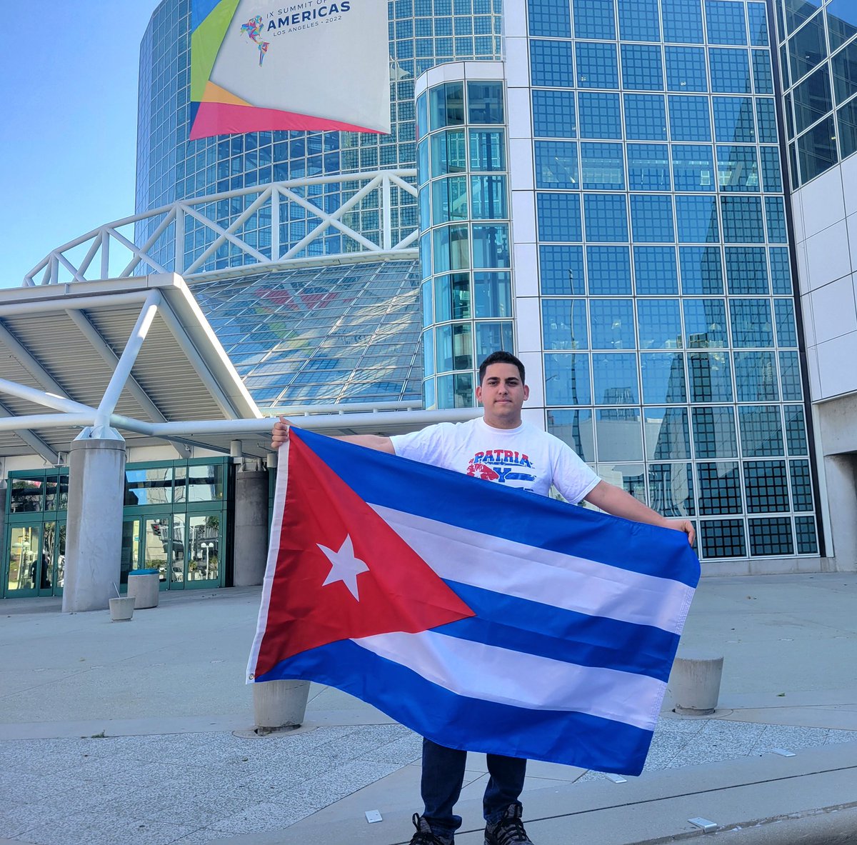 Félix Llerena tweet media