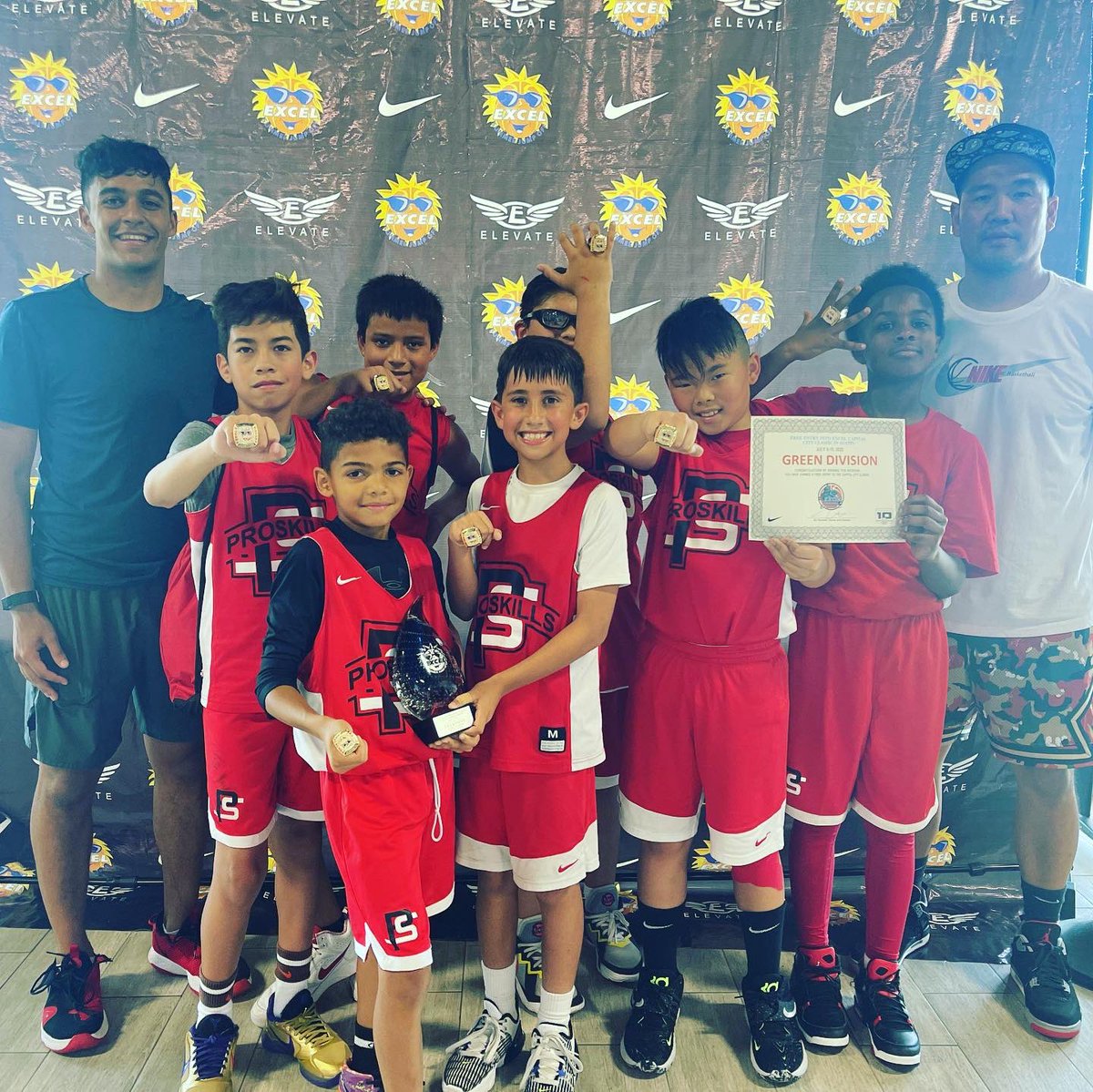 SAFutureEast's tweet photo. 🚨 Huge shout out to our #Future of this program 🗣Our 10u Boys with the #Championship victory @ExcelTournament #SummerJumpOff Congrats to Sean Ramos with the Game #MVP #KeepGrinding Little Guys 👊🏻 #GrassrootsBasketball 🏀🔴⚫️ https://t.co/oa0it4EmqC