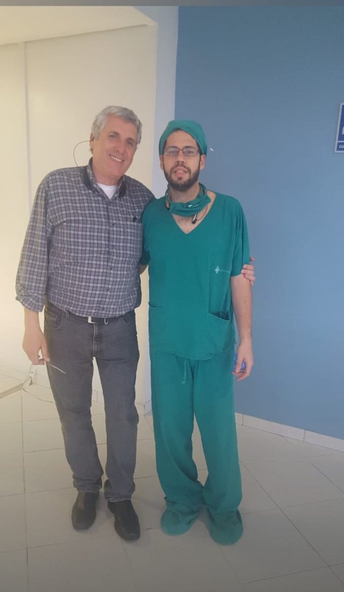 DrOscarBottger's tweet photo. Generalmente no guardamos Fotos 📷 de momentos ➕️ DIFÍCILES y TRISTES; sin embargo ellos nos ENSEÑAN, preparan y FORTALECEN p/ lo q vendrá. Nos muestran quienes y que es lo que realmente VALE la pena, el valor real de las cosas.
🧵de la foto del momento ➕️ 😞 https://t.co/Rhlt21cKG6