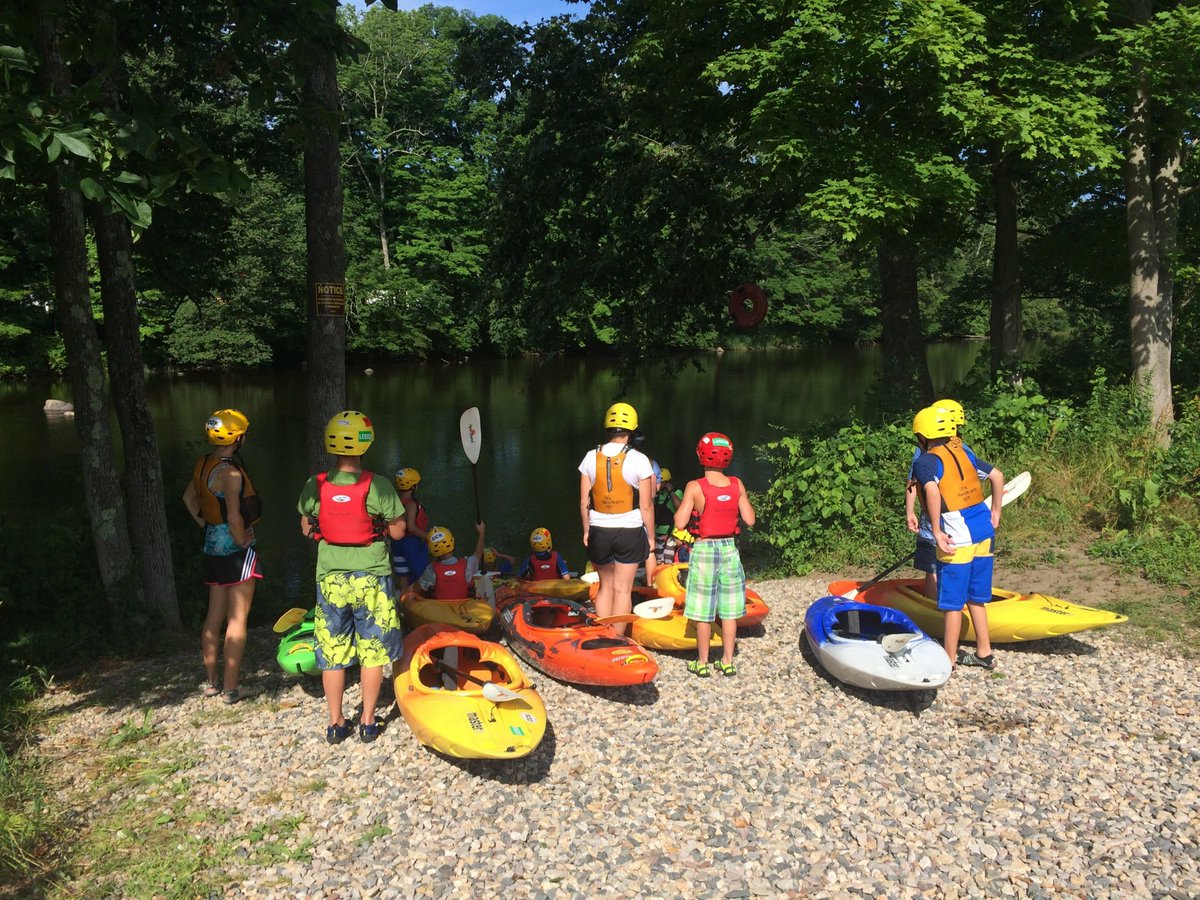 cvillecanoe's tweet photo. KIDS PADDLING SCHOOL: Kayak, Paddleboard, and Canoe lessons for new or experienced ages 7-15, with games, team building, and environmental awareness. AM and PM week sessions by ages and skill levels. See "Paddling School" at https://t.co/mTBouLrh4Q for details and registration. https://t.co/qTSbBV4wHm