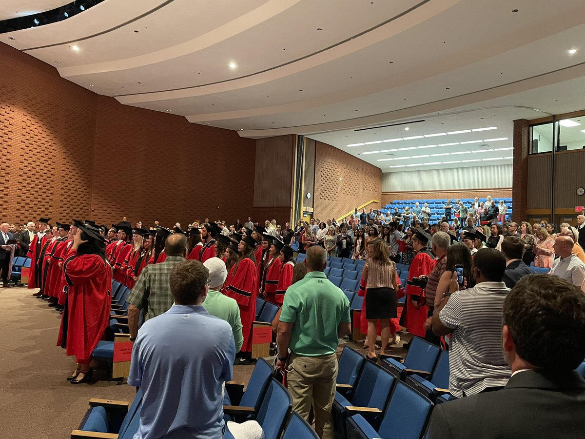 DaveSovine's tweet photo. Enjoyed having the opportunity to present a number of scholarships to the Sherando HS Class of 2022. Over $ 1.7 million in scholarships earned. Go Warriors! @fcpsk12 #Inspire2025 https://t.co/uWV2BJUHUQ