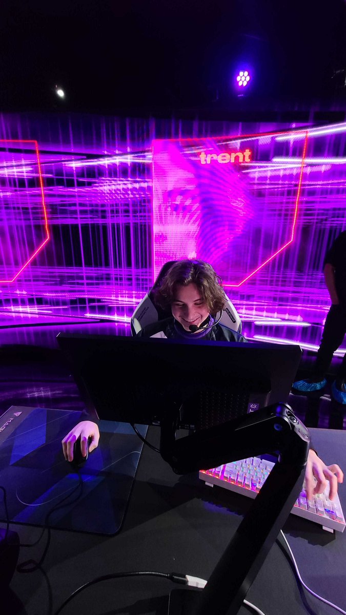 TheGuard's tweet photo. Which VALORANT map has you smiling like this when it loads in? 🗺️ https://t.co/e6MAfEz3LU