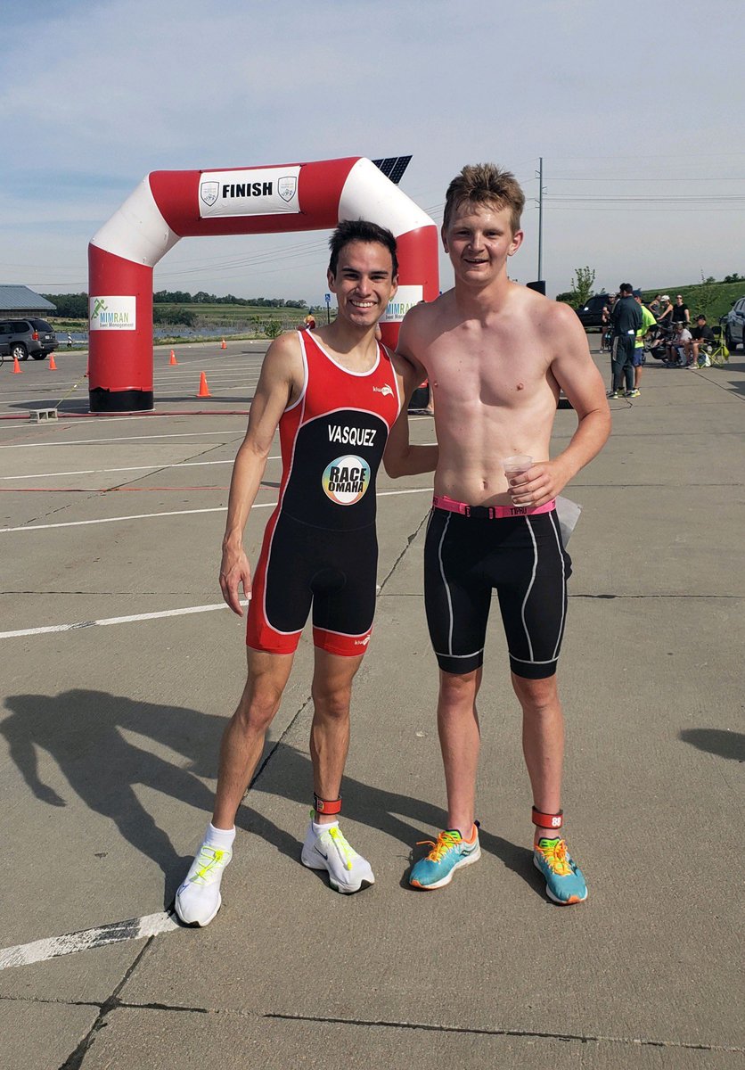 BurkeSwimDive's tweet photo. Congrats to 3 burke swimming and @burke_XCTF alumni on their triathlon finishes today. 

Andy Vazquez won sprint course
@DrakeNielsen3 got first in his age group in sprint course
@KohllMax won Olympic course https://t.co/RU5bUG19fh