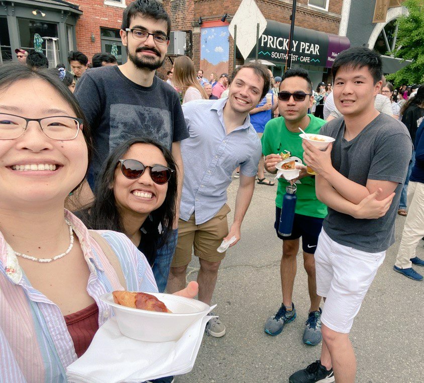 What an amazing day at the Taste of Ann Arbor 2022 <a href="/MainStreetAA/">Main St. Ann Arbor</a> with some of @UMichChE buddies. Bumped into one of our fav. faculty in front of <a href="/bluellamaclub/">Blue LLama Jazz Club</a>.