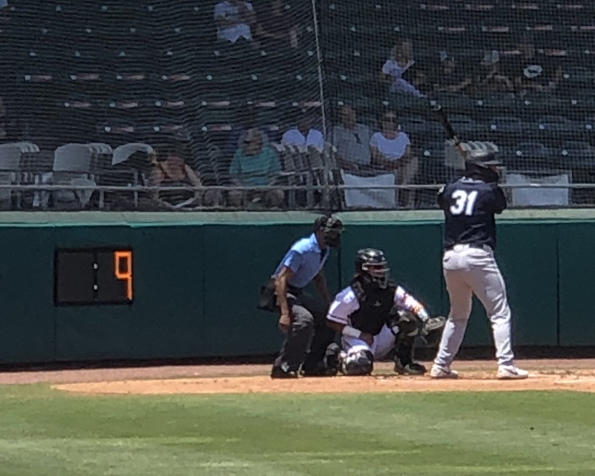 Hey <a href="/NCAABaseball/">NCAA Baseball</a>, the clock works. Enjoyed today’s #MiLB Single-A game from Kinston, N.C.:

RiverDogs (TB) 4
Wood Ducks (TEX) 3
🔹8 combined pitchers 
🔹295 combined pitches
T - 2:31