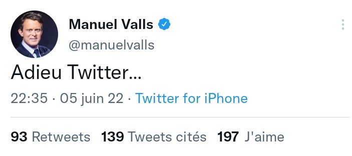 TraduisonsLes's tweet photo. Petit ange parti trop tôt https://t.co/BSDkSIxdXP