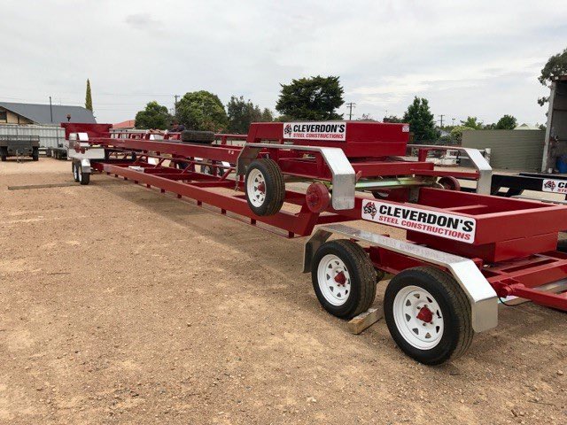 WANTED TO BUY : Comb trailer to take 30-40 foot fronts. Preferably bogey bogey with turntable.