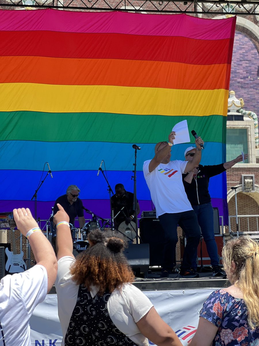 danirose2121's tweet photo. 24 Years !

@BankofAmerica proud sponsor of #JerseyPride Festival once again.  

Proud to work for a company where you can be your authentic self everyday!! Being an #Ally matters more than you know!! https://t.co/gmXaQqQOU4