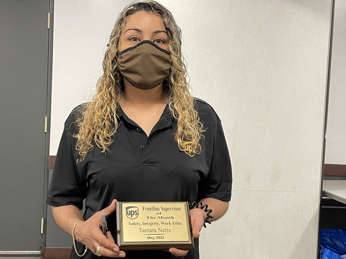 Jeff St Preload recognizes Frontline Supervisor of the Month ~ Tamara Neris. Way to go Tamara! Even after 20 yrs you still care about doing things the right way. Congratulations and job well done.