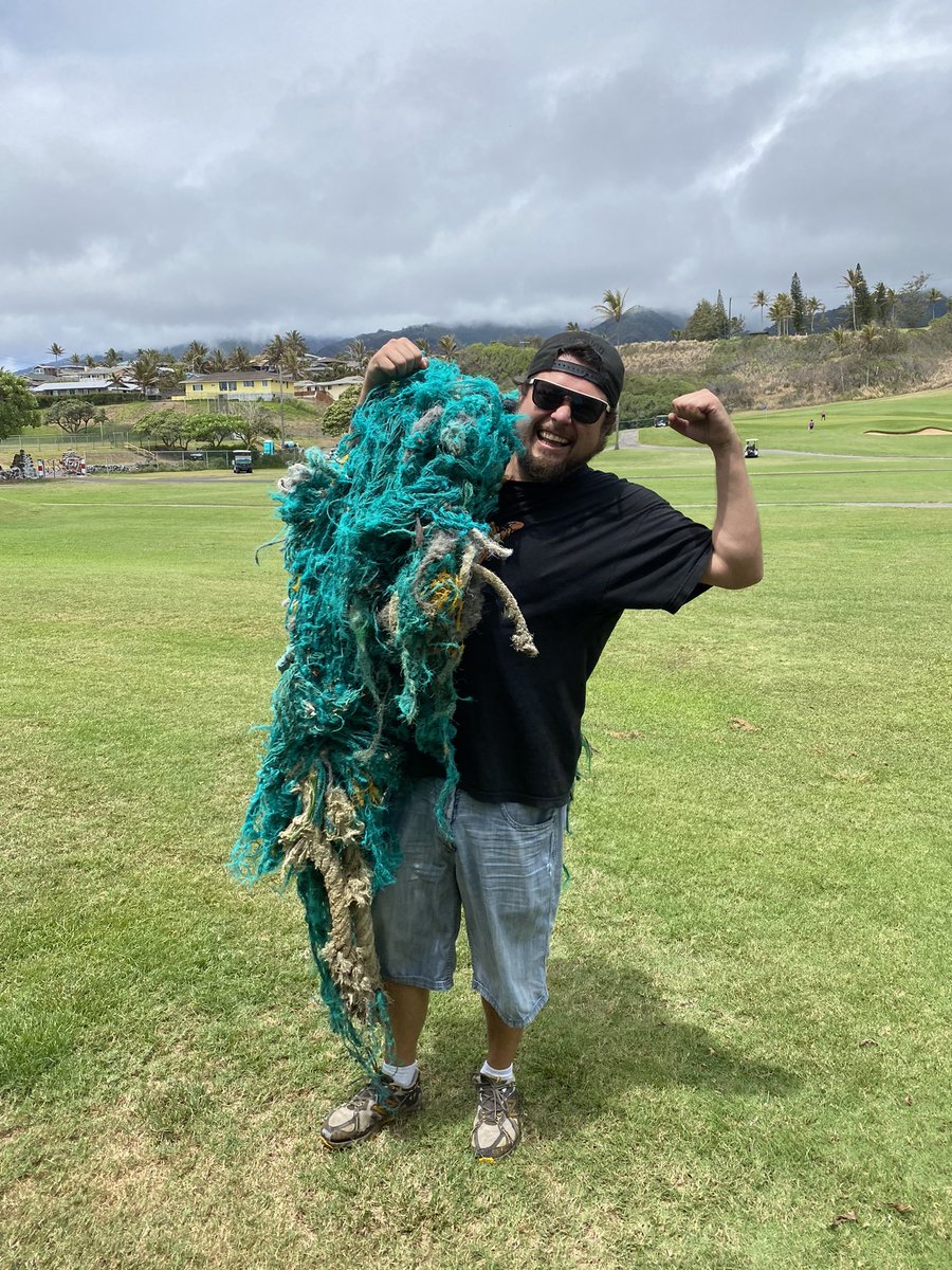 pro2tect's tweet photo. Happy #NFTCLEANUPDAY 🏝♻️ @Chillnchameleon @nickoleciszak @JahsunMC @benibsonn 🌊🌊🌊 #Pro2tect #ChillinChameleons #GreenChipNFT #GhostNet https://t.co/eOW6mlSzFK