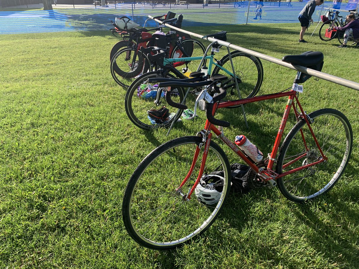 TomzViews's tweet photo. Rocked my first #Triathlon Placed 6/37 and pumped. #tryatri #ottawa #Training #oldmanfitness https://t.co/8UXUH2llZH