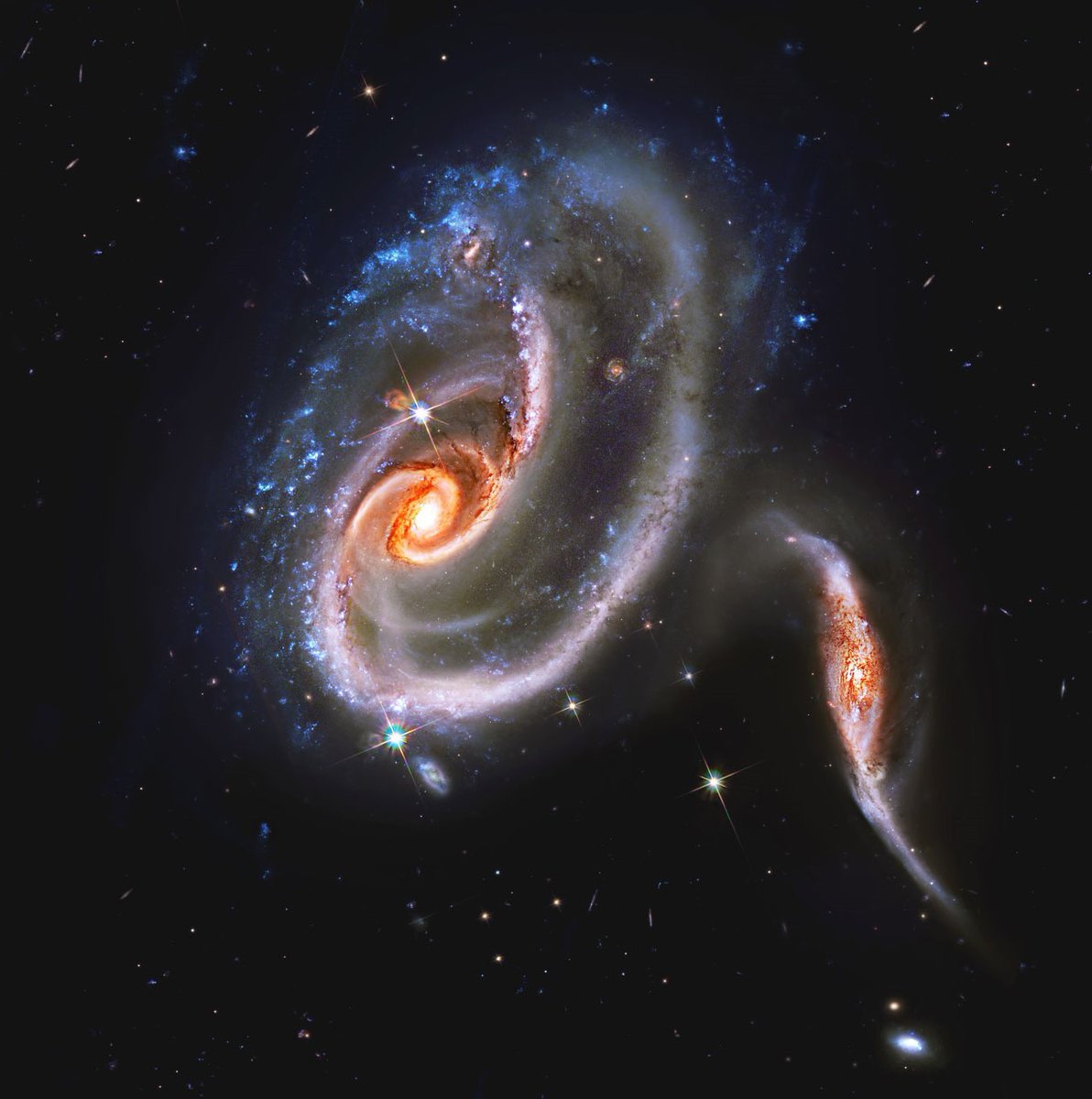 maiz_julio's tweet image. 📷 Arp 273, Galaxy Rose by Hubble telescope #NASA #ESA #Hubble tmblr.co/ZLB4bwZiTQYv0e…
