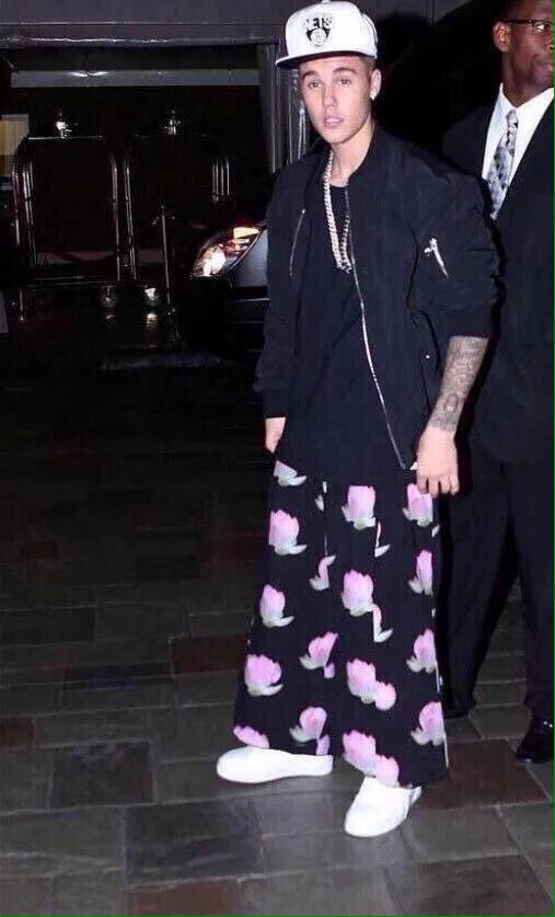 "omg bring back bizzle's fits, they were always on point😍" 

the fit: