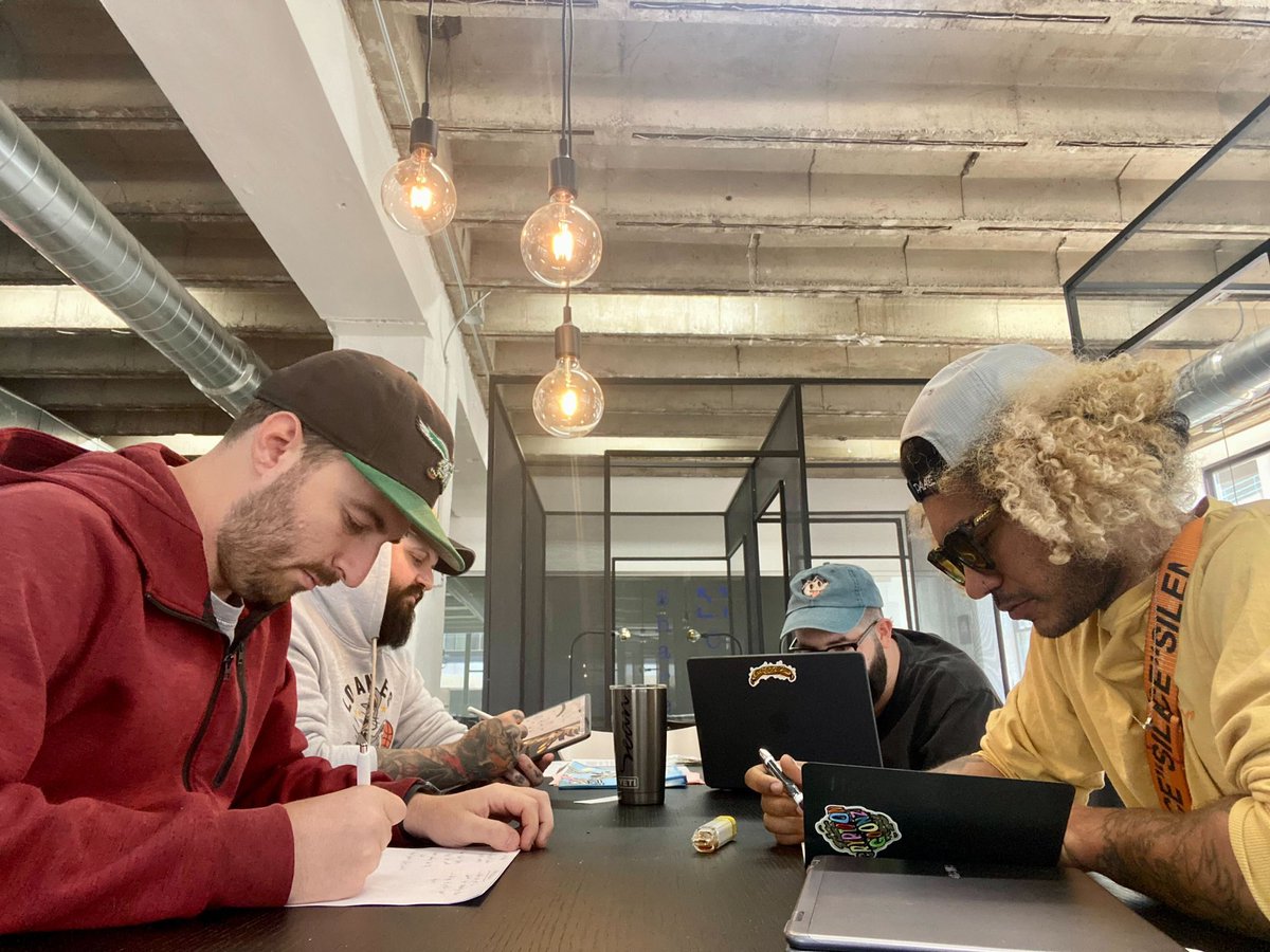 badbadwtf's tweet photo. Goon squad in the lab 👺🧪 https://t.co/s275dLjCNl