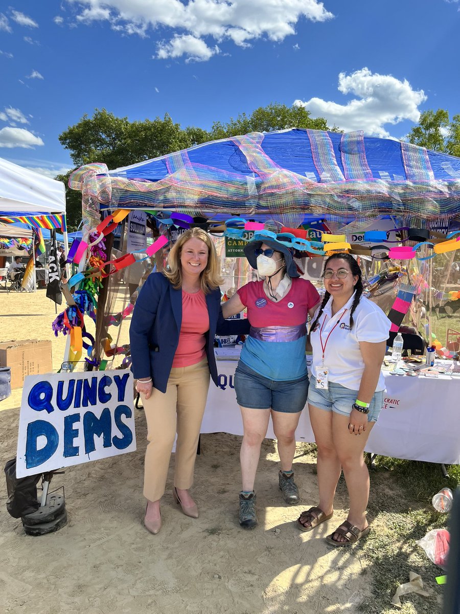 TamiGouveiaMA's tweet photo. Great to join the Quincy #Pride2022 today. So energized by so many making sure that everyone can be their true selves! https://t.co/A0wVVwlNex