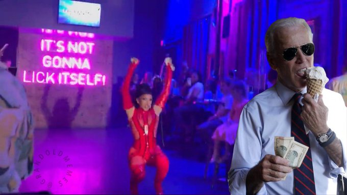 FUhTQS9XsAACAFz?format=jpg&name=small