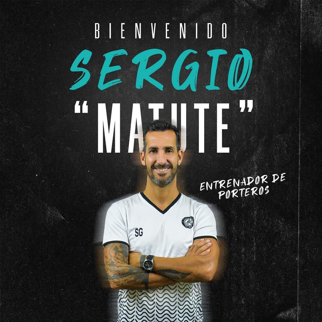 Ro_Bonilla's tweet photo. Este es el cuerpo técnico que se encargará de tomar las riendas en el primer torneo de @atleticolapaz en la @LigaMXExpansion

- @guason03 - Director Técnico
- 'Rica' Jiménez - Auxiliar
- Sergio 'Matute' García - Entrenador de Porteros
- Yamet Pérez - Preparador Físico https://t.co/xK09grBR07