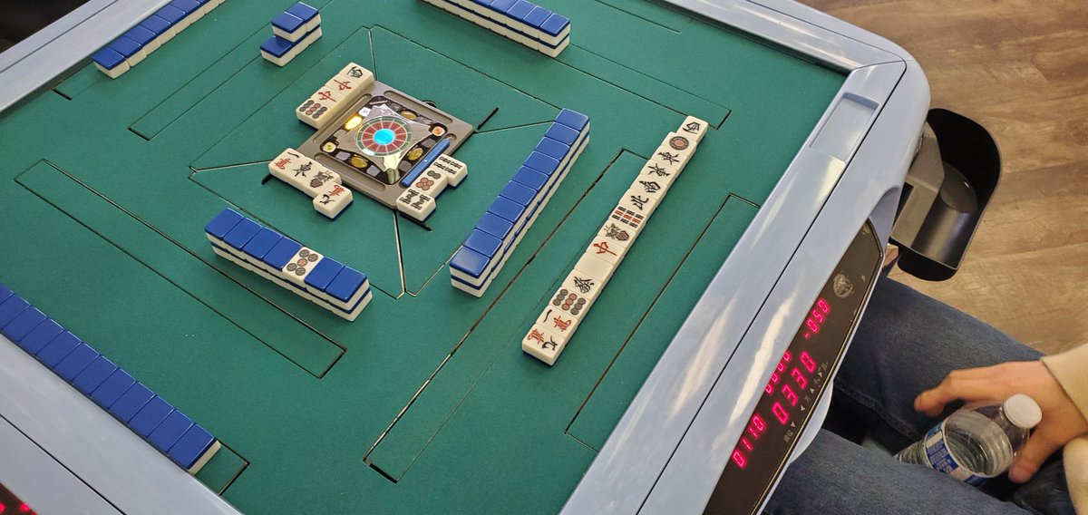 Uhhhhhh <a href="/Flowingcloud1/">Flowingcloud</a> kokushi???????