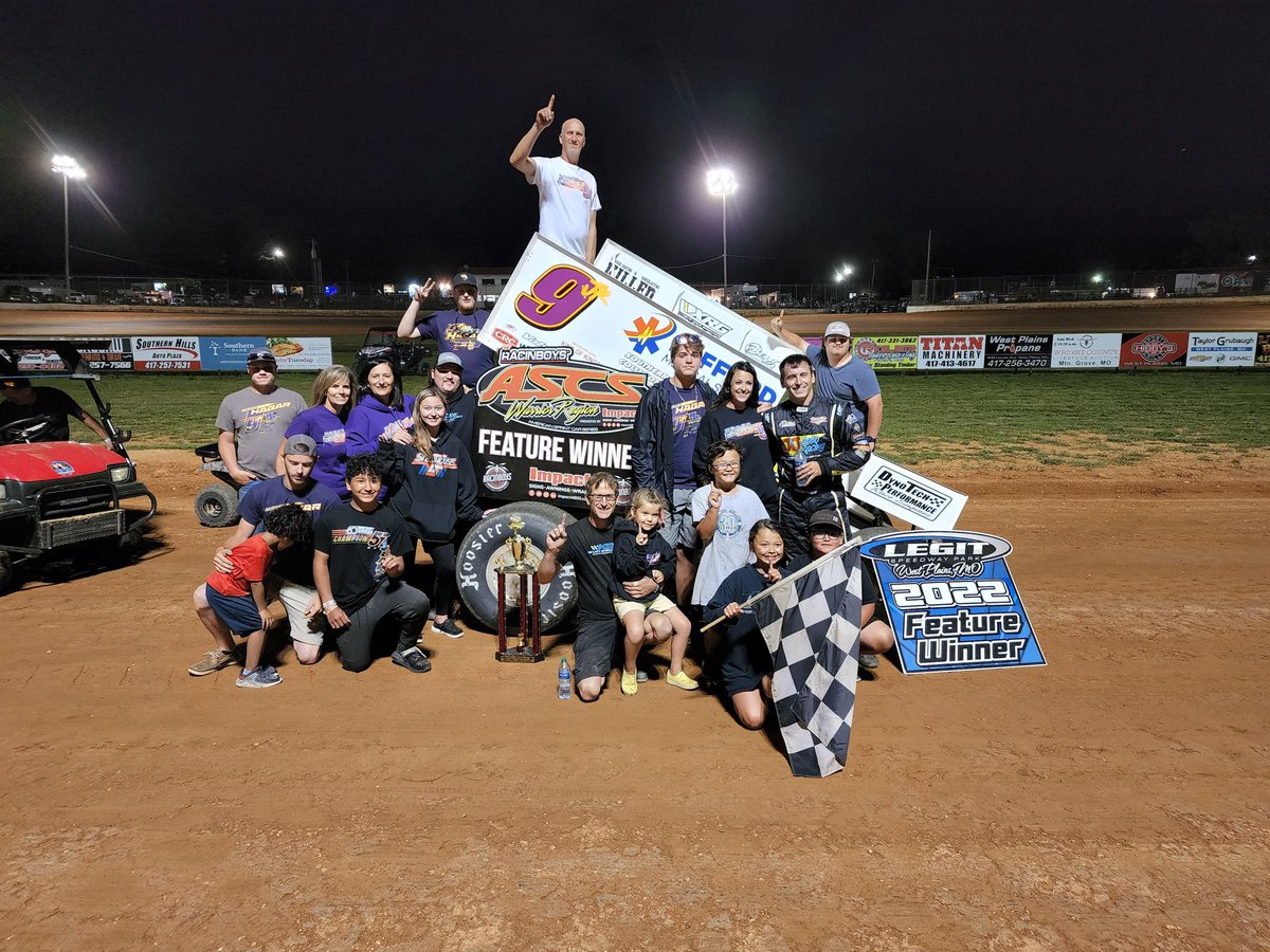 ASCSRacing's tweet photo. 🏁Weekend Winners🏁

Wayne Johnson: Swept @ASCSSooner Mickey Walker Classic at @CreekSpeedway.

Derek Hagar: @ASCSMidSouth with a last lap pass at @legitspeedway.

Cody Gardner: Elite Non-Wing at @BoothillSpdwy in a near photo finish.

R.J. Johnson: CAS Non-Wing at Central Ariz. https://t.co/vzmrZDiCXk